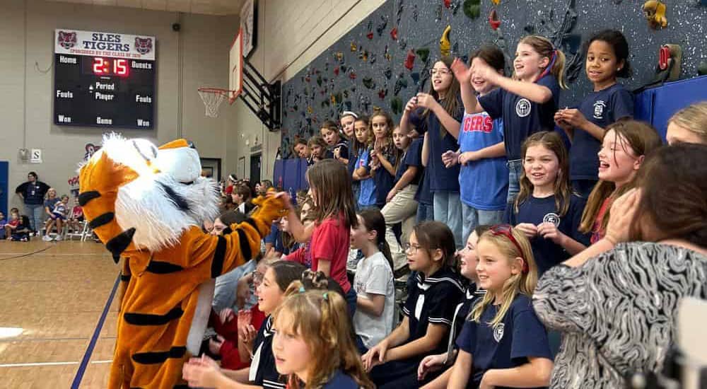 Episcopal school pep rally